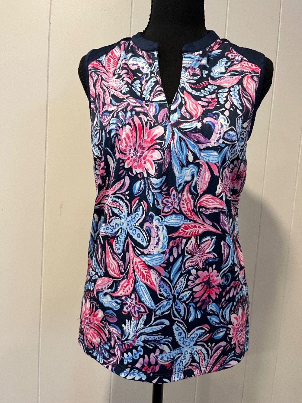 Stella Parker Sport sz S Sleeveless Golf Tennis Pickleball Top Floral Tropical